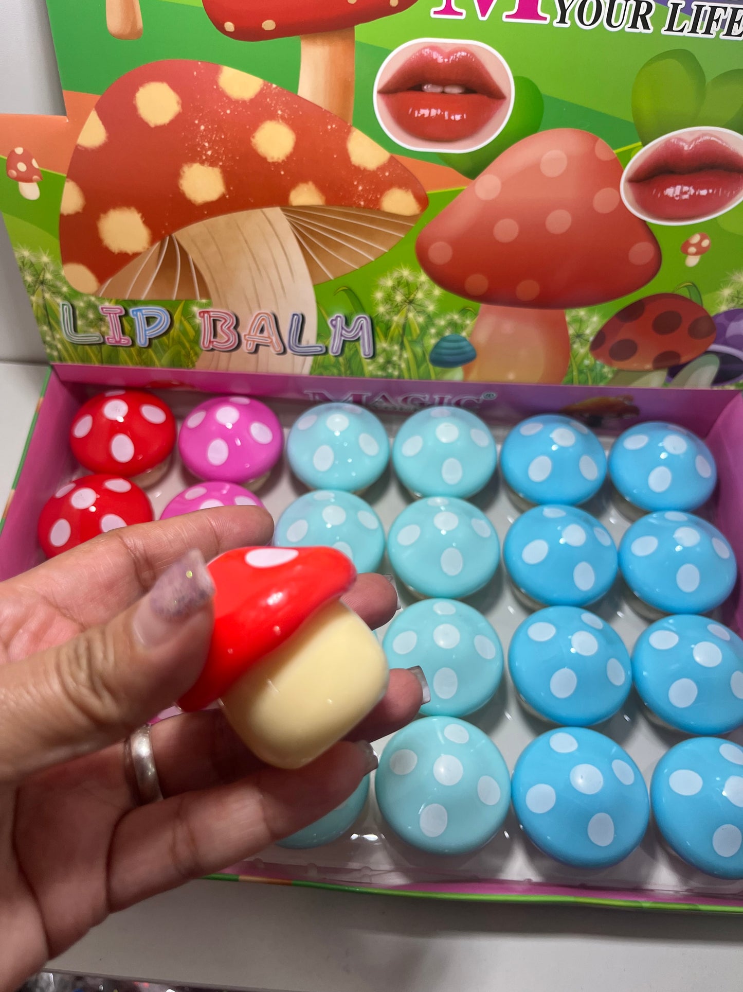 Magic Your Live 24 Pack Gloss Lipstick Mushroom Shaped Adorable Glossy- Makeup Collection - Lipgloss Cosmetic